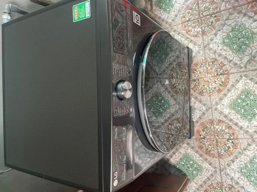 Khách hàng review Máy giặt LG AI DD Inverter 11 kg FV1411S3B 6