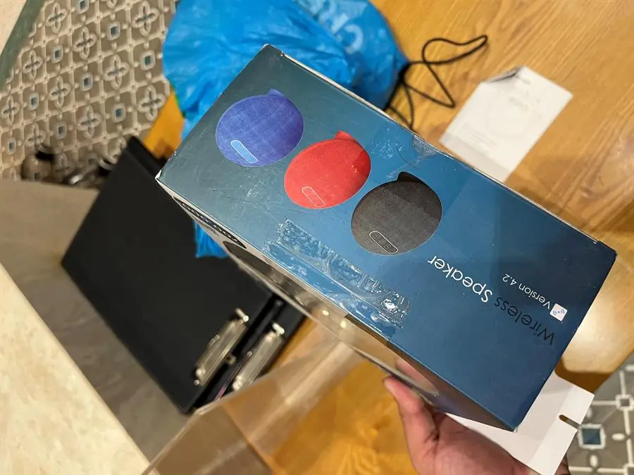 Khách hàng review Loa Bluetooth Wetop A3 Đen 3