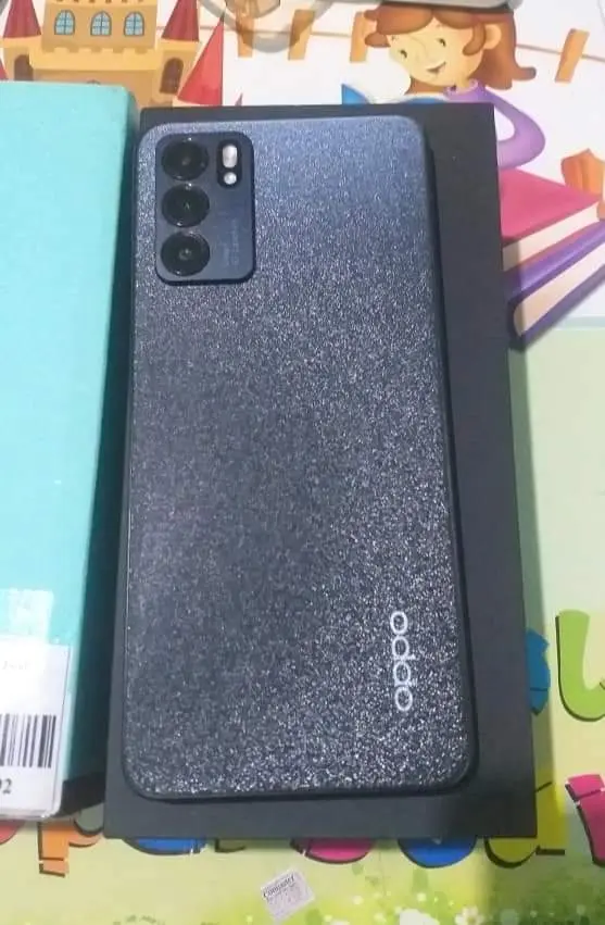Khách hàng review Điện thoại OPPO Reno6 5G 1