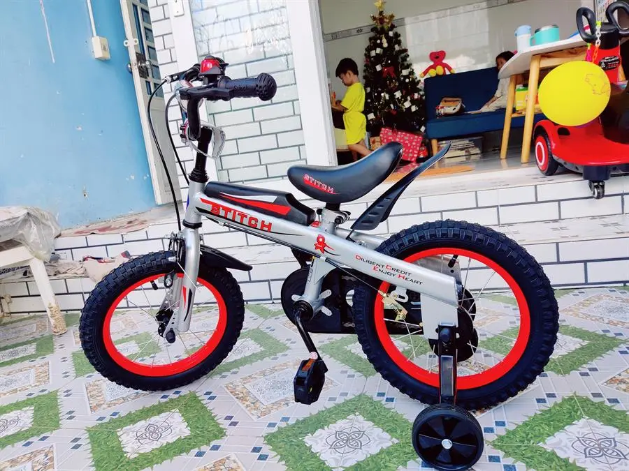 Khách hàng review Xe Đạp Trẻ Em Stitch Knight JY903-14 14 inch 2