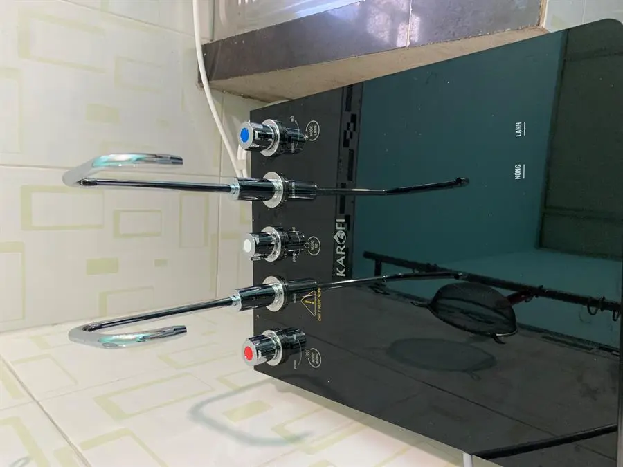 Khách hàng review Máy lọc nước RO nóng nguội lạnh Hydrogen Karofi KAD-D66 11 lõi 63