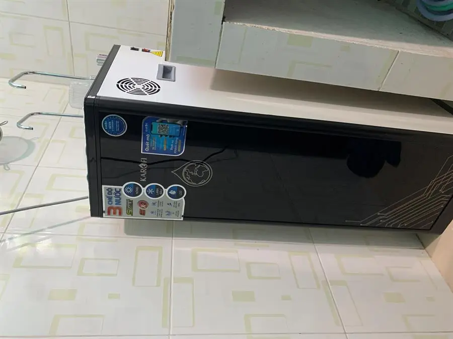 Khách hàng review Máy lọc nước RO nóng nguội lạnh Hydrogen Karofi KAD-D66 11 lõi 62