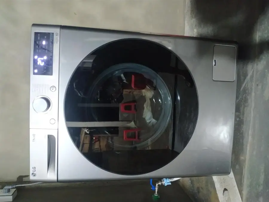 Khách hàng review Máy giặt LG AI DD Inverter 10 kg FV1410S4P 10