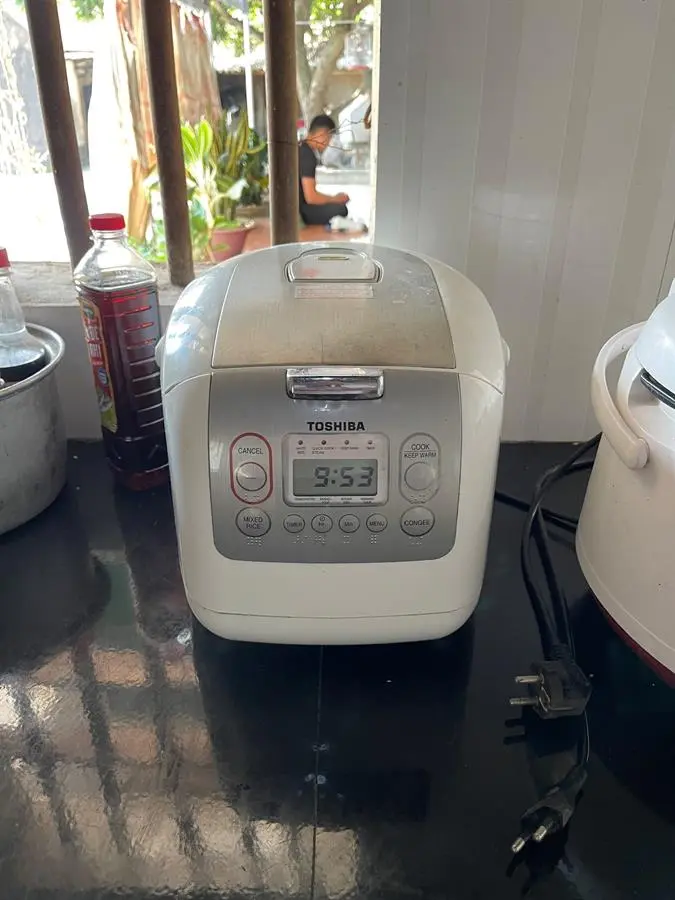 Khách hàng review Nồi cơm điện tử Toshiba 1.8 lít RC-18NMFVN(WT) 21