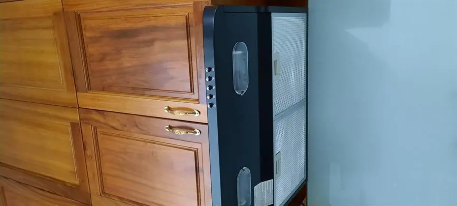 Khách hàng review Máy hút mùi âm tủ Electrolux EFT6032K 1