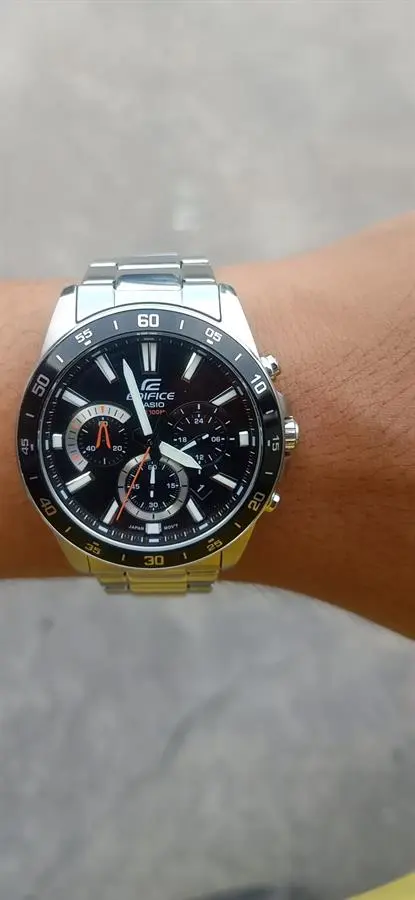 Khách hàng review Đồng hồ Edifice Casio 42 mm Nam EFV-570D-1AVUDF 4