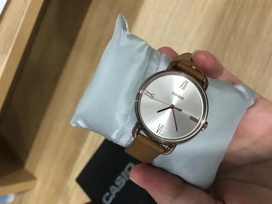 Khách hàng review Đồng hồ CASIO Timeless 34 mm Nữ LTP-E414RL-5ADF 1