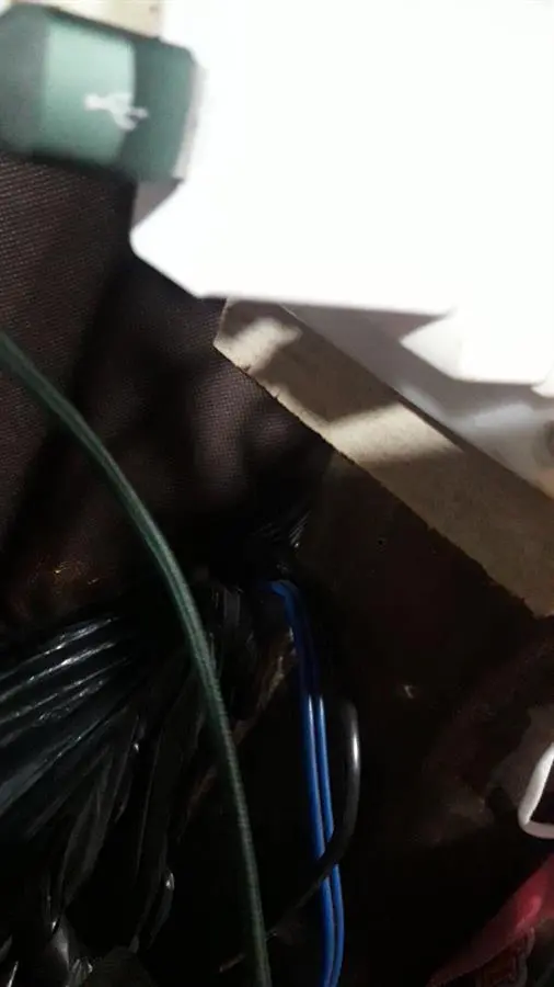 Khách hàng review Sạc USB 12W AVA  ASUC01 7