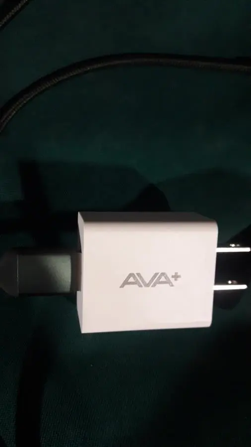 Khách hàng review Sạc USB 12W AVA  ASUC01 9