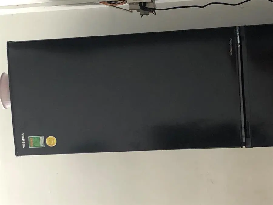 Khách hàng review Tủ lạnh Toshiba Inverter 270 lít GR-RB350WE-PMV(30)-BS 5