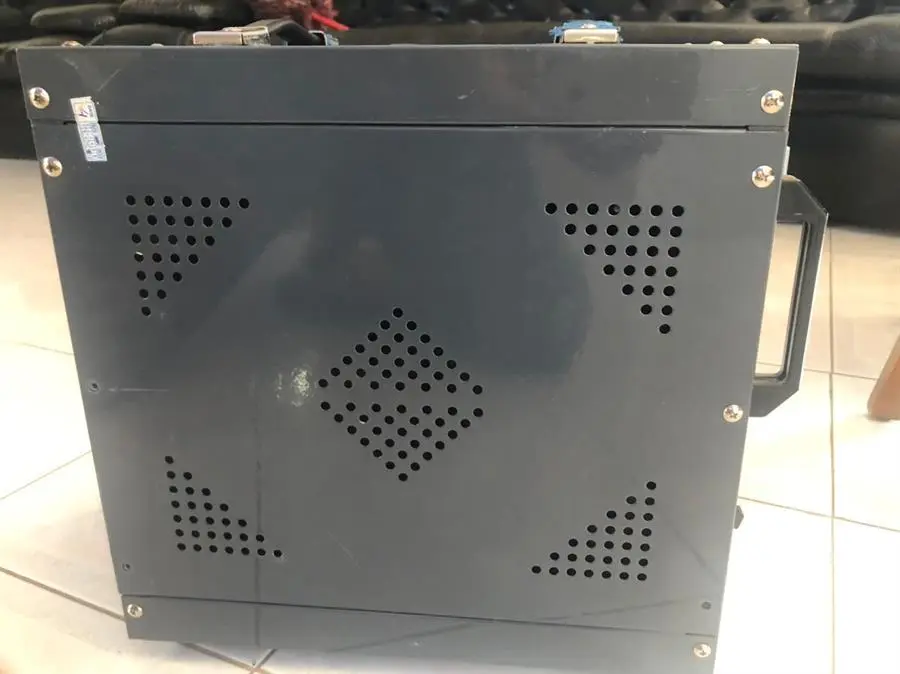 Khách hàng review Ổn áp Robot 1 pha 5KVA 90 3