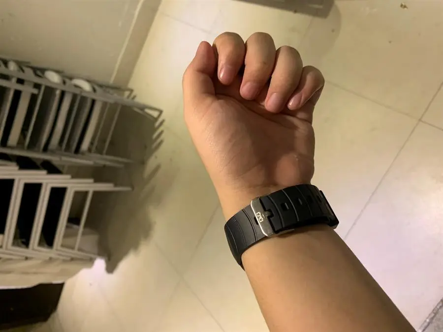 Khách hàng review Đồng hồ Q 2
