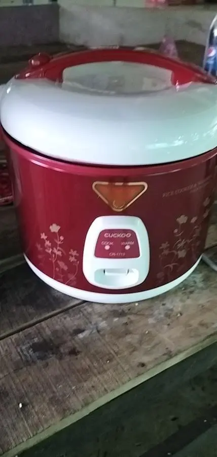 Khách hàng review Nồi cơm nắp gài Cuckoo 3 lít CR- 1713 4