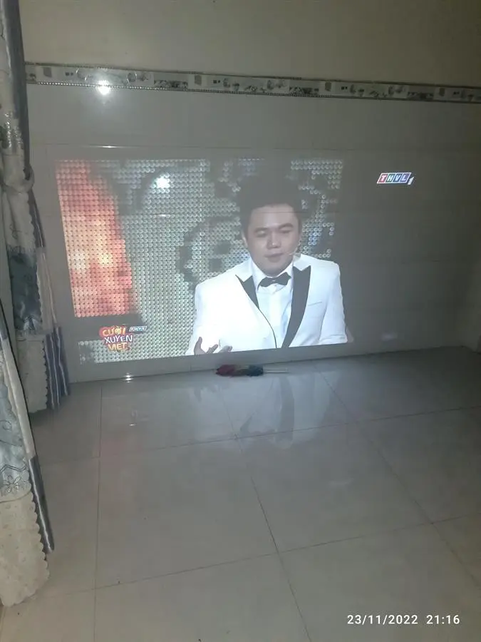 Khách hàng review Máy chiếu Wanbo Full HD T6R Max 2