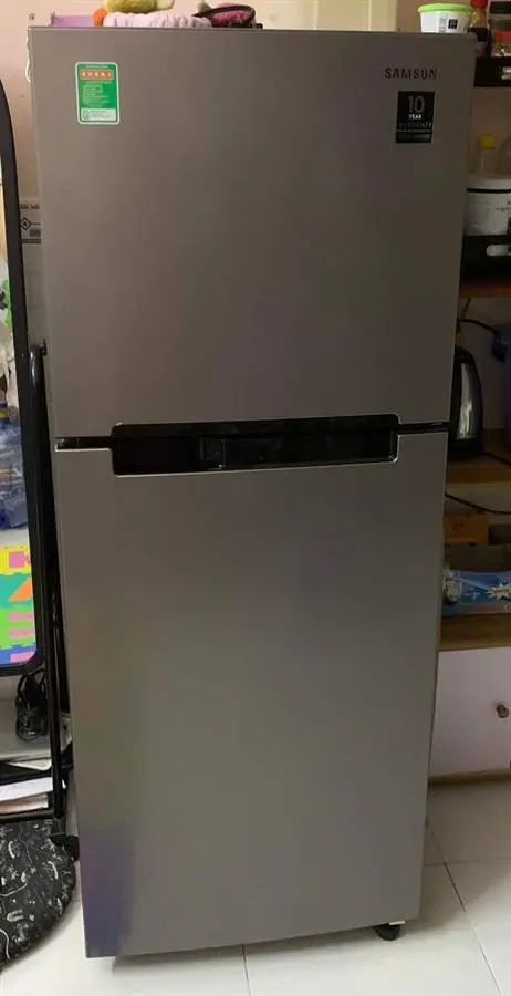 Khách hàng review Tủ lạnh Samsung Inverter 208 lít RT19M300BGS/SV 9