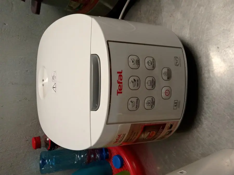 Khách hàng review Nồi cơm điện tử Tefal 1.8 lít RK733168 9