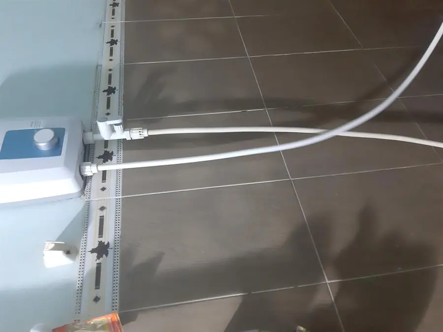 Khách hàng review Máy nước nóng trực tiếp Casper 4500W EN-45TH11 24