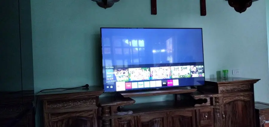 Khách hàng review Smart Tivi Samsung 4K Crystal UHD 55 inch UA55AU7200 8