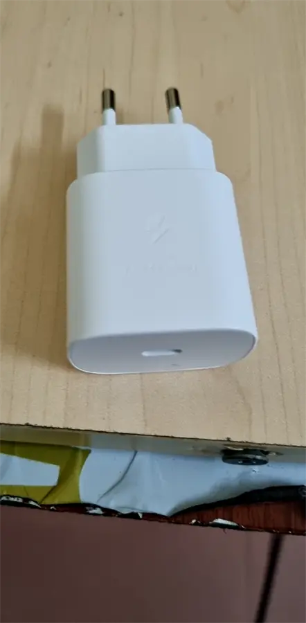 Khách hàng review Sạc nhanh Type-C PD 25W Samsung EP-TA800N 23