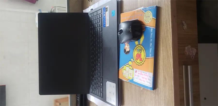 Khách hàng review Laptop Dell Inspiron 15 3511 i3 1115G4/4GB/256GB/Office H 1