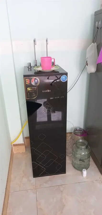 Khách hàng review Máy lọc nước RO nóng nguội lạnh Hydrogen Karofi KAD-X39 10 lõi 104