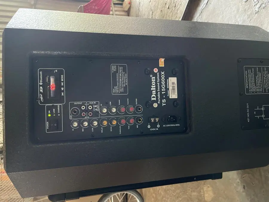 Khách hàng review Loa kéo Karaoke Dalton TS-15G600X 600W 15