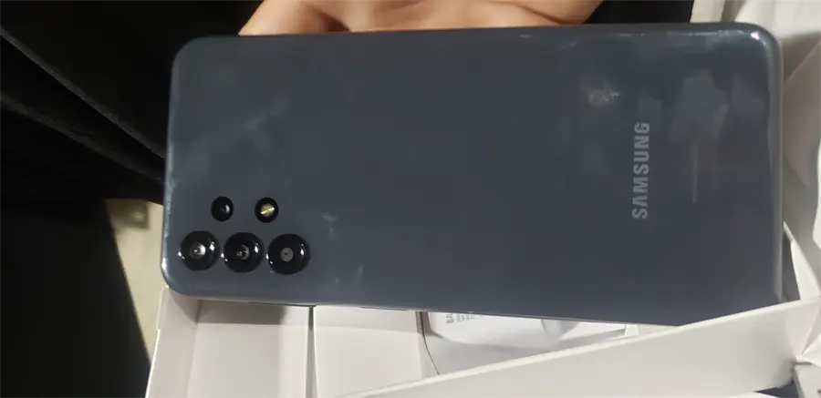 Khách hàng review Điện thoại Samsung Galaxy A13 6GB 15