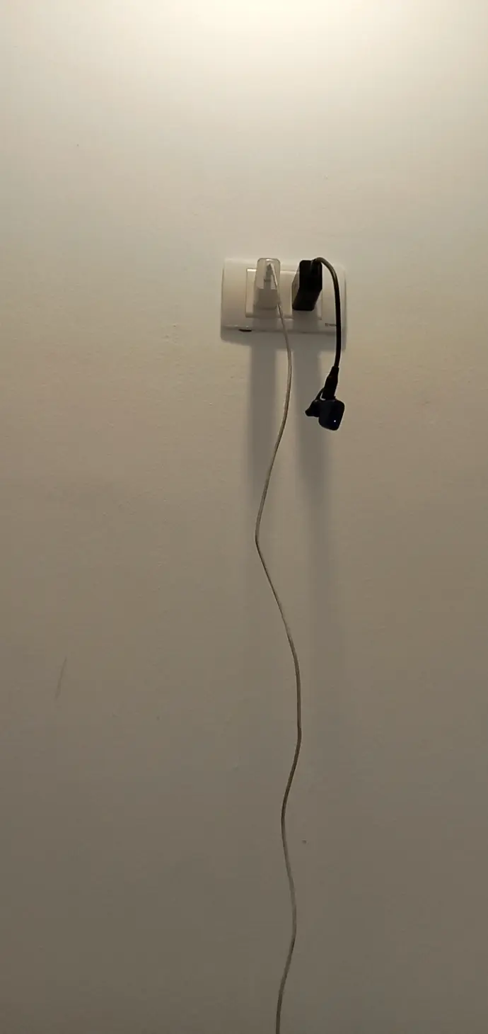 Khách hàng review Adapter sạc USB 5W AVA  DS016 2