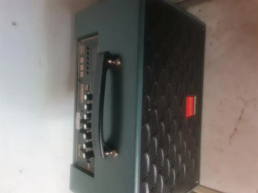 Khách hàng review Loa karaoke xách tay Mobell MK-4020 300W 8
