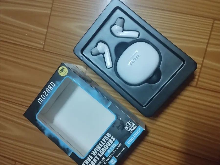Khách hàng review Tai nghe Bluetooth True Wireless Mozard AT15 8