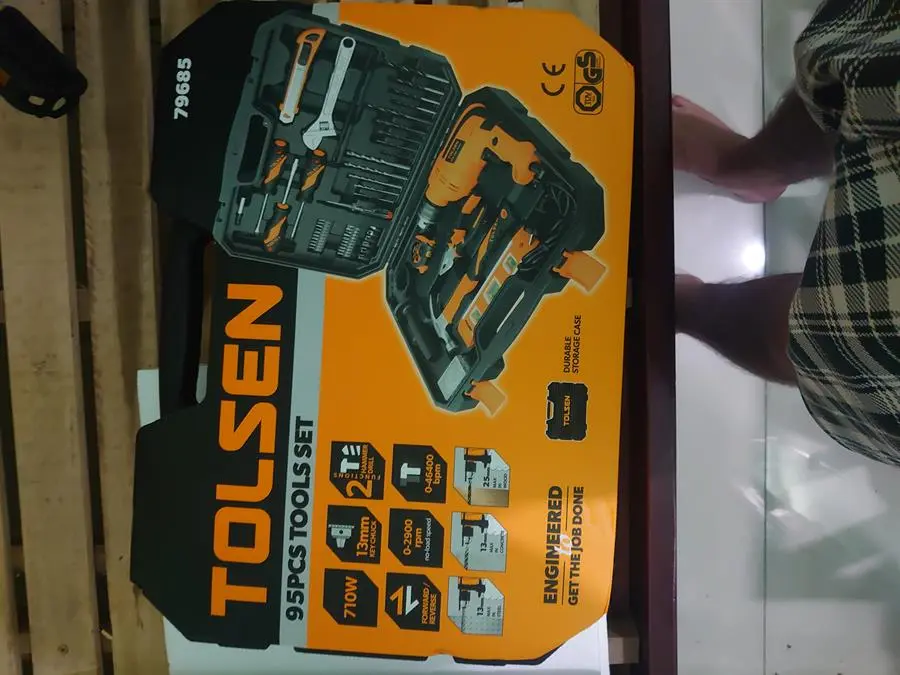 Khách hàng review Máy khoan động lực điện Tolsen 79685 750W (95 phụ kiện) 4