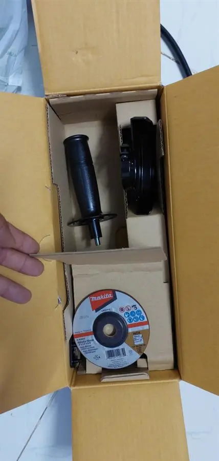 Khách hàng review Máy mài góc Makita 9553NB 710W 1
