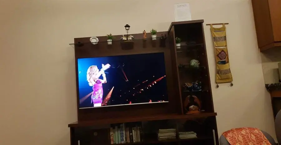 Khách hàng review Google Tivi TCL 4K 55 inch 55P737 11