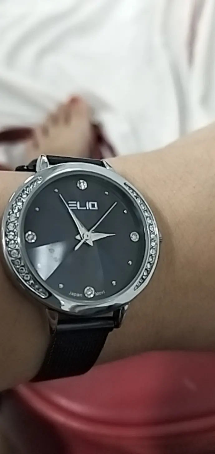 Khách hàng review Đồng hồ ELIO 32 mm Nữ ES081-01 2