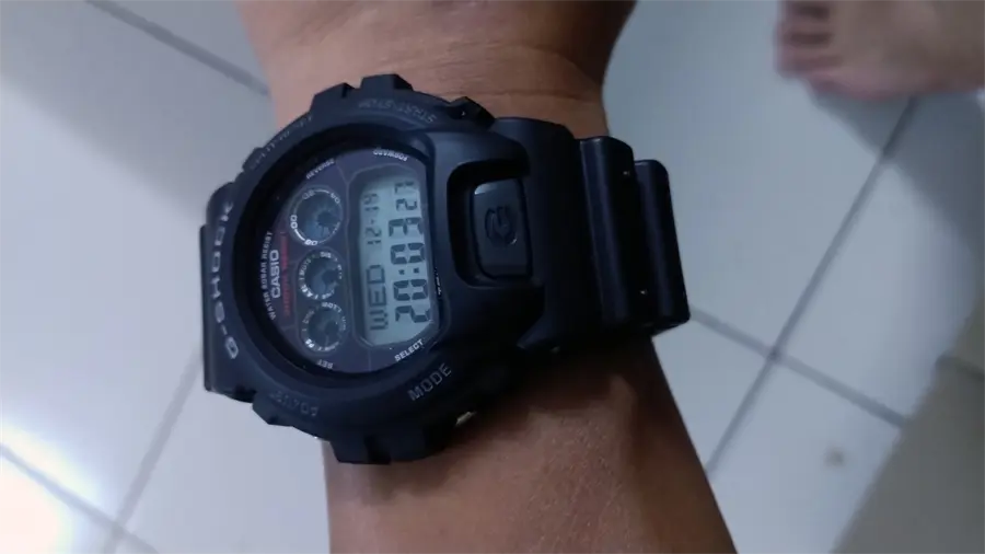 Khách hàng review Đồng hồ G-SHOCK 49.5 mm Nam G-6900-1DR 2