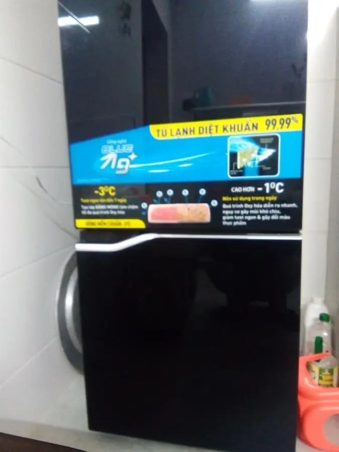 Khách hàng review Tủ lạnh Panasonic Inverter 326 lít NR-TL351VGMV 49