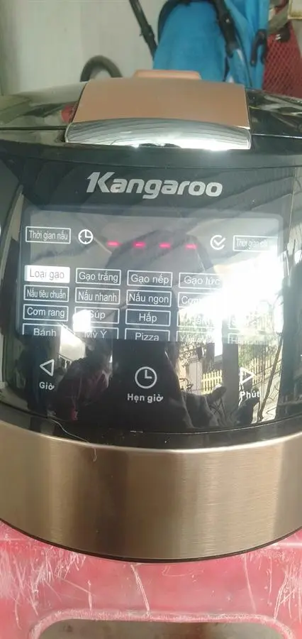 Khách hàng review Nồi cơm điện tử Kangaroo 1.8 lít KG18DR8 8