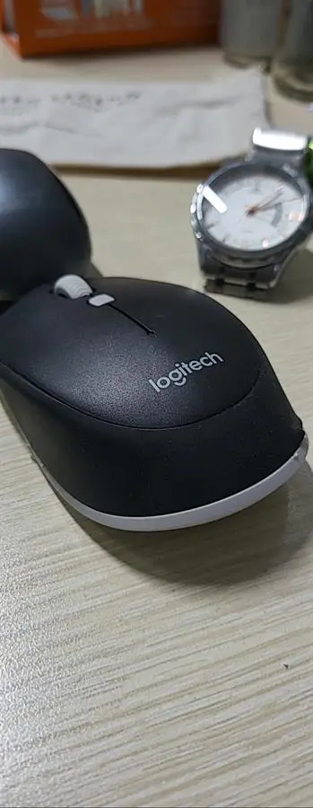 Khách hàng review Chuột Không dây Silent Logitech M331 7