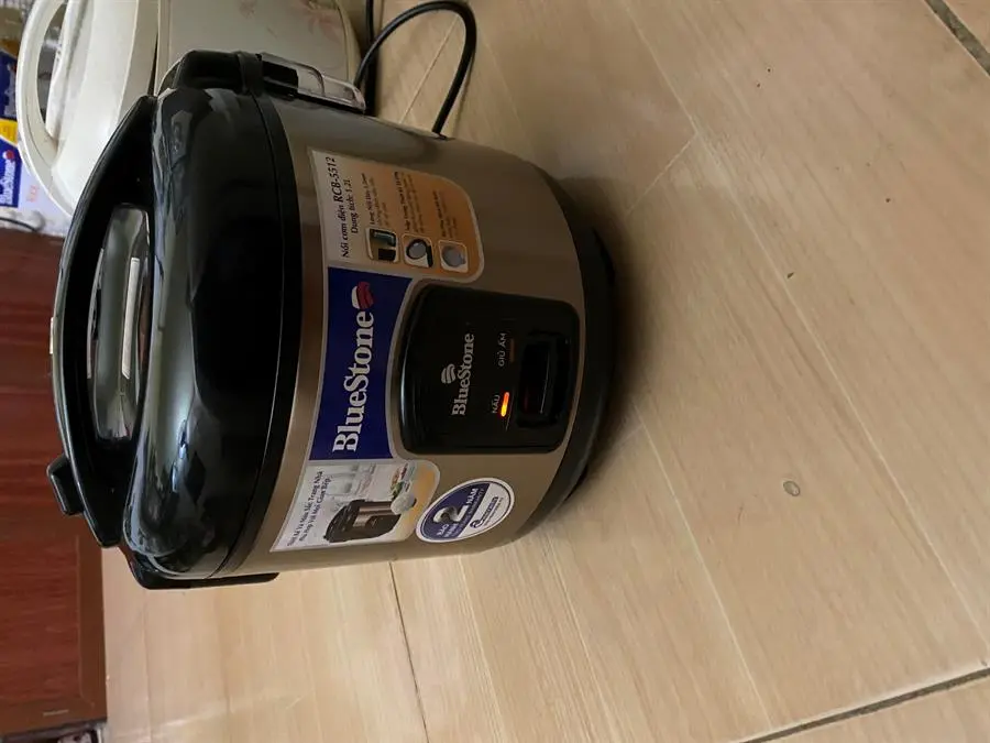 hách hàng review Nồi cơm nắp gài BlueStone 1.2 lít RCB-5512 6