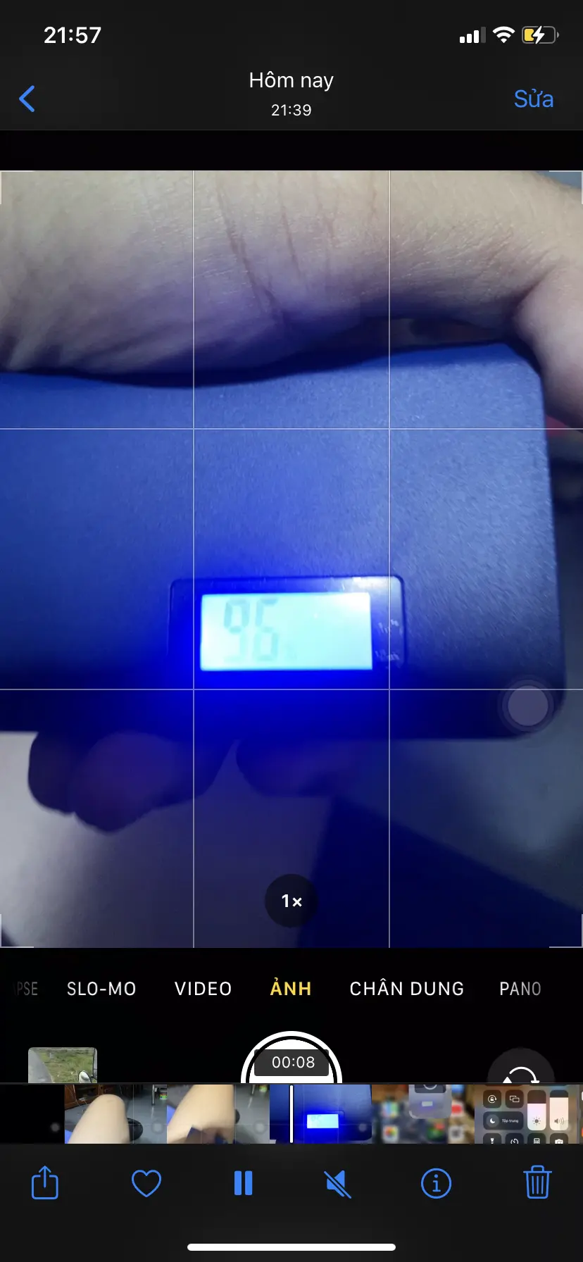 Khách hàng review Pin sạc dự phòng 15.000 mAh 10.5W Xmobile LA Y615N 1