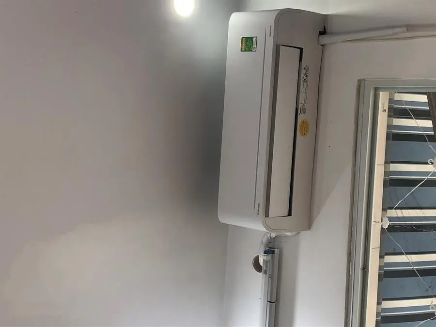 Khách hàng review Máy lạnh Toshiba 1 HP Inverter RAS-H10C4KCVG-V 12