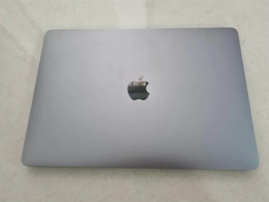 Khách hàng review Laptop Apple MacBook Air 13 inch M1 2020 8-core CPU/16GB/512GB/8-core GPU 1