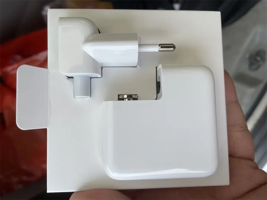 Khách hàng review Sạc nhanh Type-C 30W Apple MY1W2 2