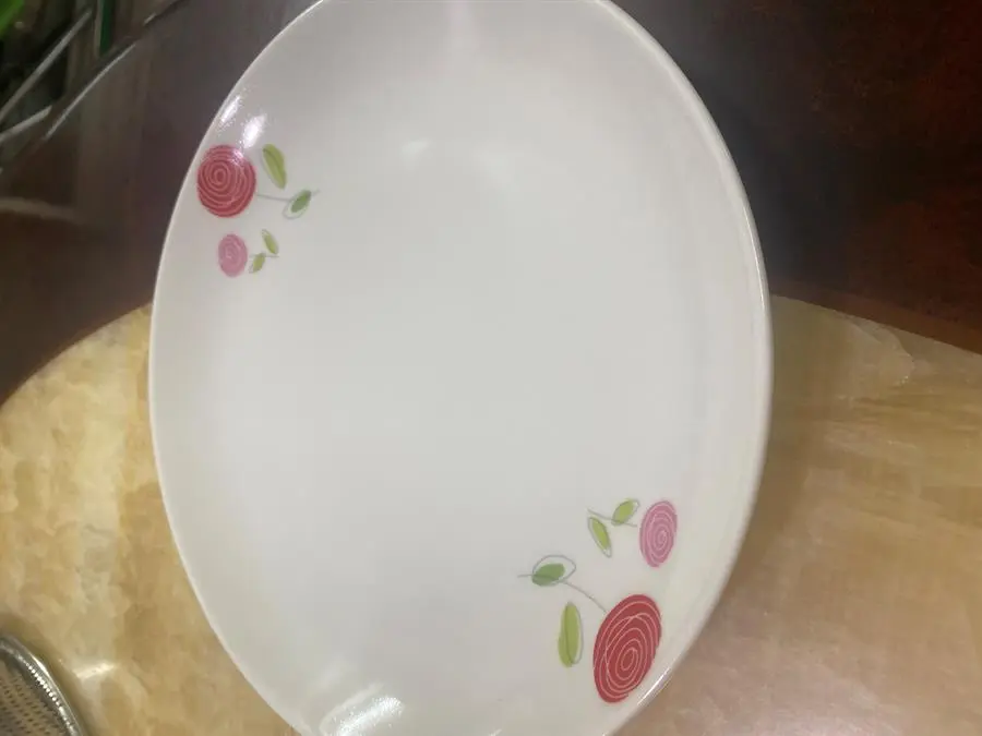 Khách hàng review Dĩa sâu sứ 20.5 cm Donghwa DH02-P1408-03R 1