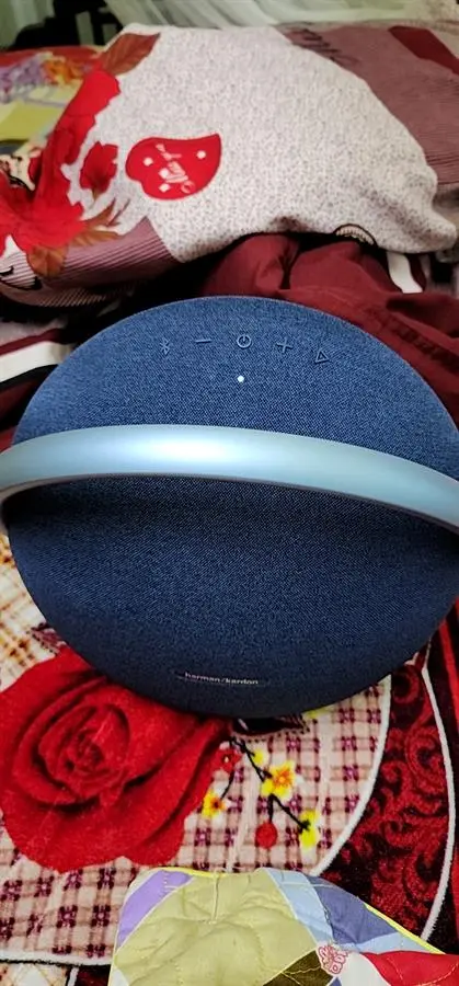 Khách hàng review Loa Bluetooth Harman Kardon Onyx Studio 7 1