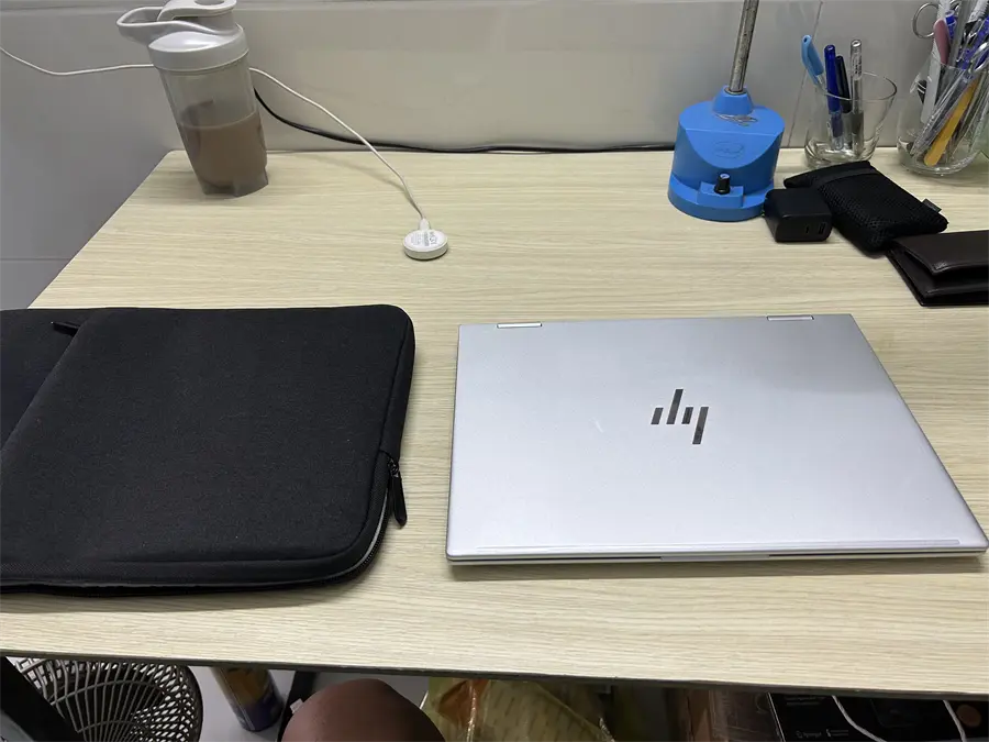 Khách hàng review Laptop HP Envy X360 13 bf0095TU i5 1230U/16GB/512GB/Touch/Pen/Win11 (76B15PA) 1