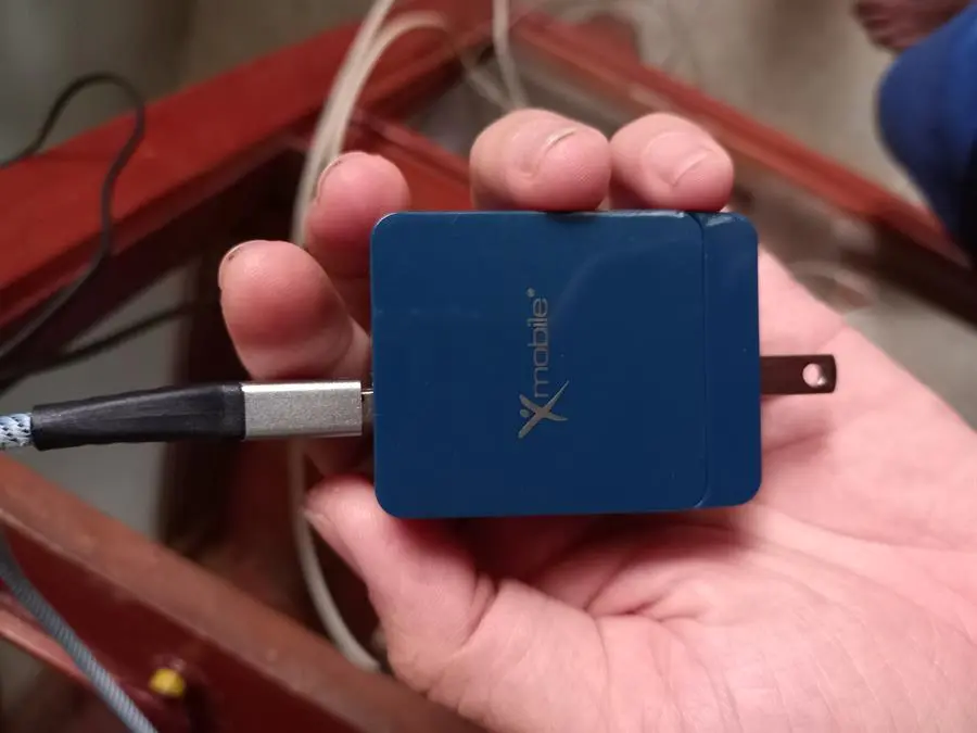 Khách hàng review Adapter sạc 2 cổng USB Type C 15W Xmobile DS165-NB 3