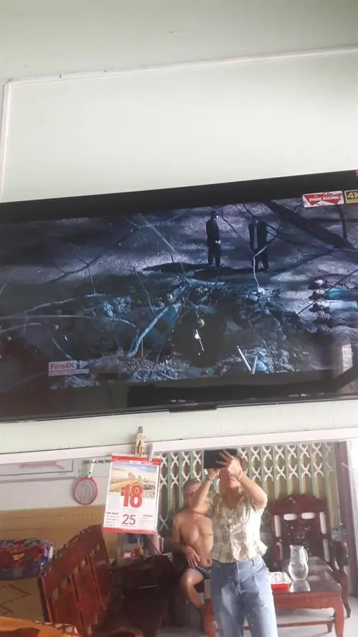 Khách hàng review Google Tivi iFFALCON 4K 55 inch 55U62 7