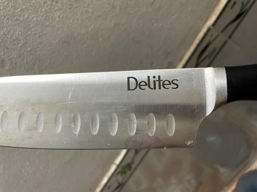 Khách hàng review Dao thái inox Delites LK-2207B 2