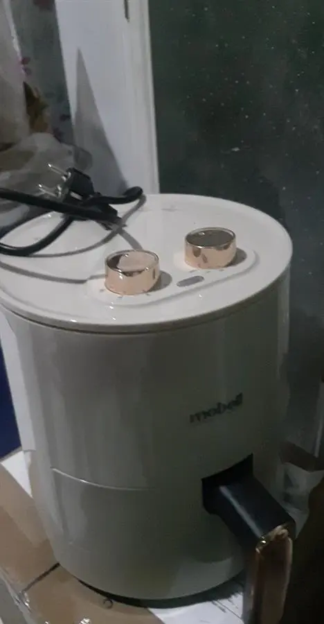 Khách hàng review Nồi chiên không dầu Mobell AF-19 4.2 lít 2